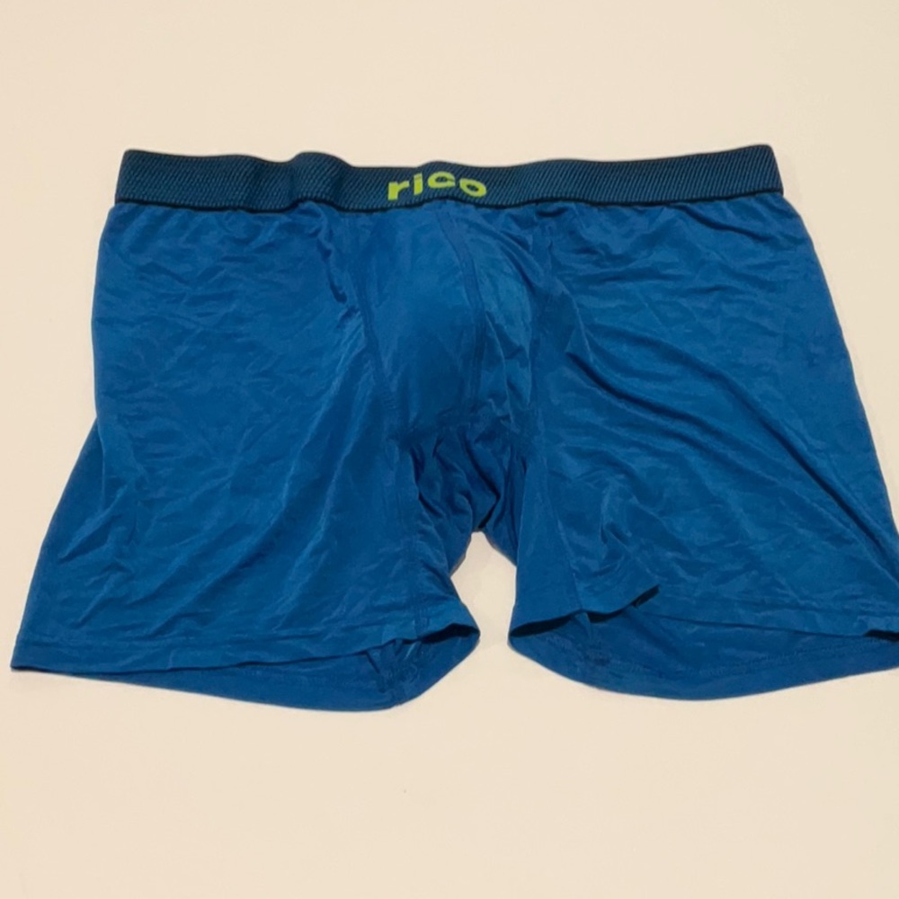 Equipo large used boxer briefs**